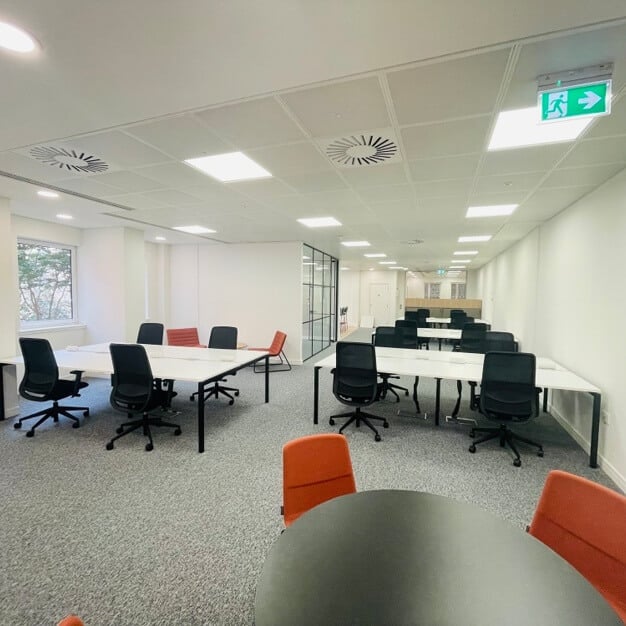 Dedicated workspace at Leadenhall Street, One Avenue in Aldgate, E1 - London