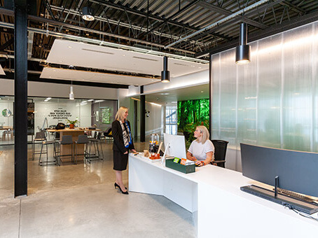 Reception at Maylands Avenue, Regus in Hemel Hempstead